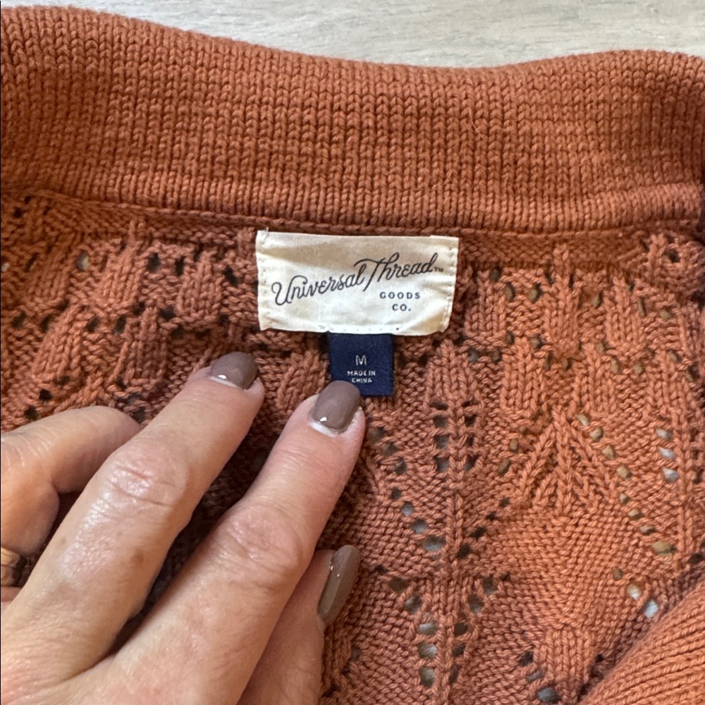 Universal Thread Rust V-Neck Sweater Cropped Size… - image 2
